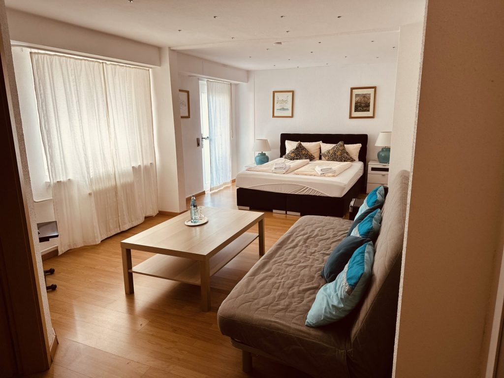 Unsere hell und freundlich eingerichteten Doppelzimmer verfügen alle über einen 