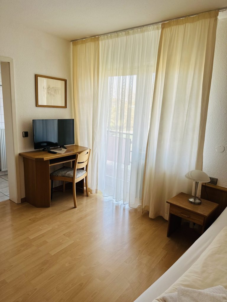  liebevoll eingerichtete Zimmer mit viel